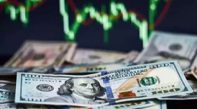البلاatinum زاد قيمته بنسبة 40% ليصبح المنتج الأكثر قيمة هذا العام.