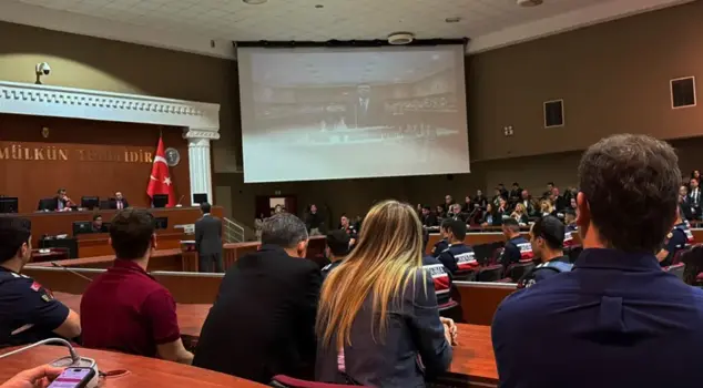 Ekrem İmamoğlu is in court! He was seen for the first time in 2 months.