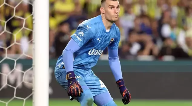Fenerbahçe is acquiring its new goalkeeper from its eternal rival.