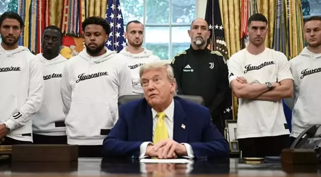 Those who saw it couldn't believe it! Trump made his statements about Iran while he was with the Juventus team.