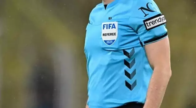 In a match that didn't exist, he was on the verge of it! A mistake by the Turkish referee that shook Europe.