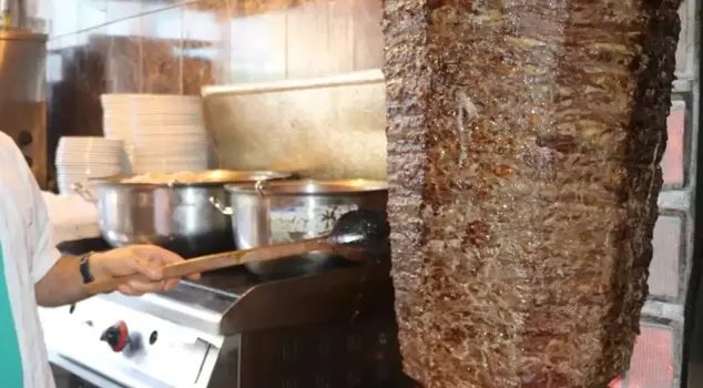 A famous döner chain with over 250 branches is on the brink of bankruptcy.