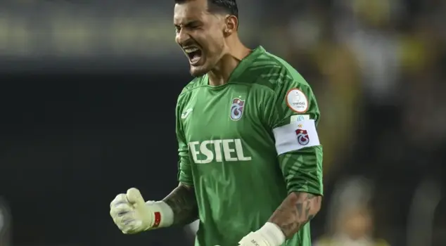 The negotiations have started! Uğurcan Çakır is one step closer to Fenerbahçe.