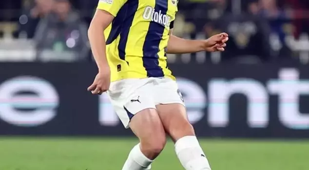 You heard it right! Fenerbahçe has almost increased the star football player's salary by 60 times.