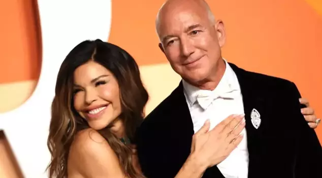 Jeff Bezos' wedding in Venice was protested.