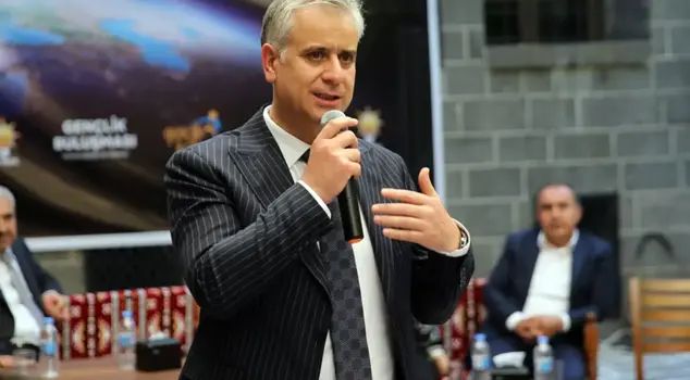 AK Party member Hasan Basri Yalçın had an accident at sea.