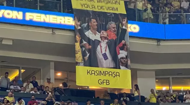 The banner opened for Ali Koç after the championship became a sensation.
