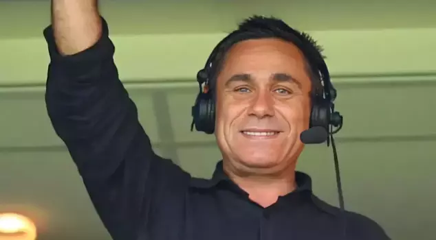 Sports commentator Sabri Ugan, who was undergoing cancer treatment, passed away at the age of 62.