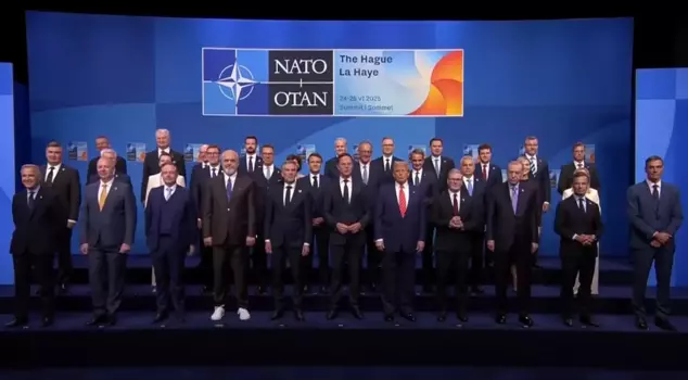 Family photo at the NATO Summit! Leaders of 32 countries in the same frame.