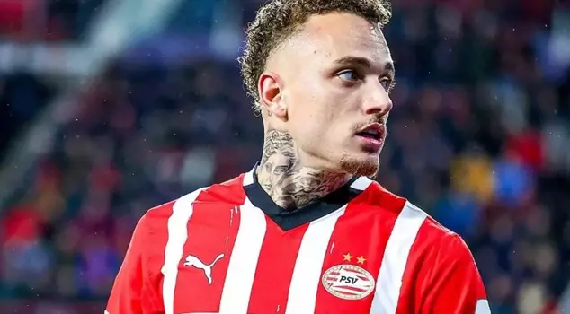PSV, Noa Long'u Napoli'ye kaptırdıktan sonra Galatasaray yıldızına yöneldi.