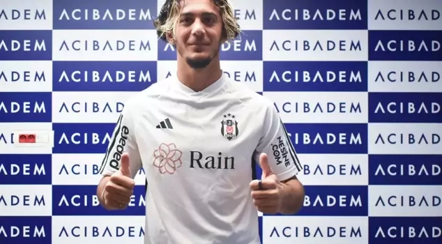 Tayfur Bingöl: Beşiktaş, I'm here.