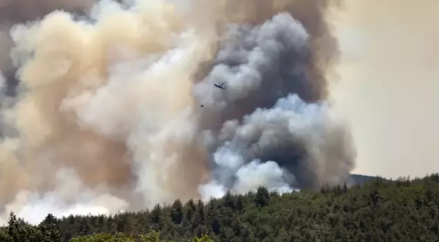 Minister Yumaklı: 6 forest fires are ongoing, 3 people are in custody.
