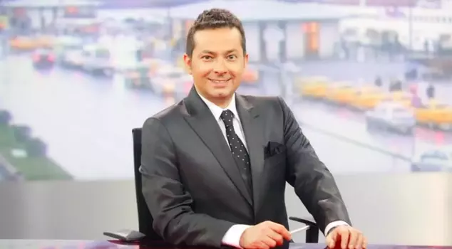 Journalist İrfan Değirmenci was detained in Kadıköy.
