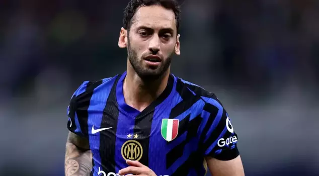 The response from Hakan Çalhanoğlu to Galatasaray.