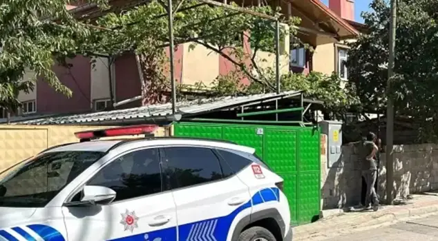 The person who stabbed his mother and sister in Konya also injured himself.