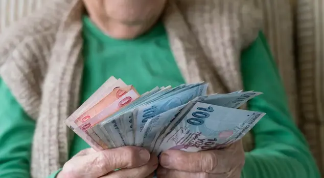 The AK Party is taking action for the lowest pension! A date has been set.