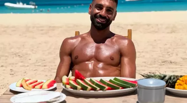 Like a sultan! The special services provided to Salah, who is vacationing in Bodrum, made people exclaim, 