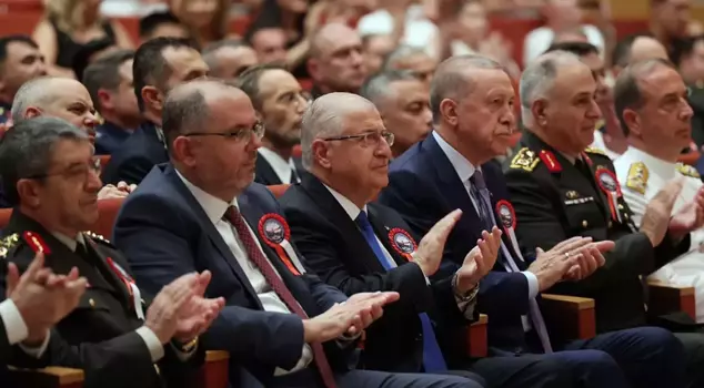 Revolutionary changes in the Turkish Armed Forces! The age limit for the command hierarchy is being extended.
