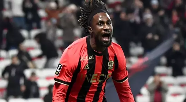 A huge offer from Fenerbahçe for Evann Guessand.