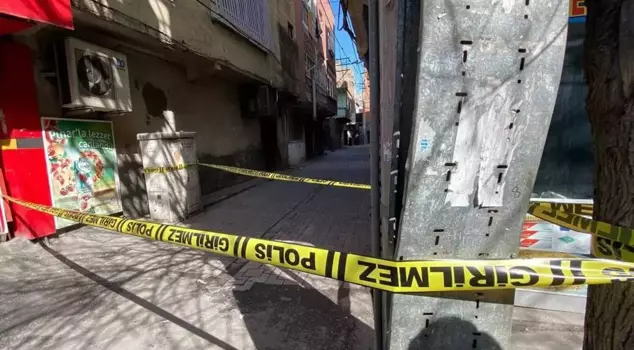 The father-in-law killed his daughter-in-law.
