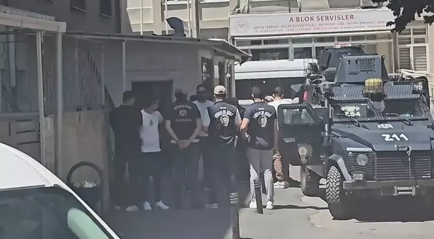 Four suspects detained in the Leman magazine investigation have been referred to the courthouse.