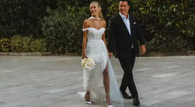 Acun Ilıcalı celebrated his spouse's new age with emotional words.