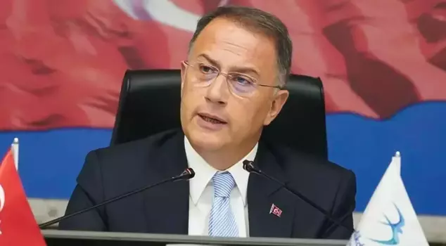 The detained Beylikdüzü Mayor Murat Çalık has been taken into surgery.