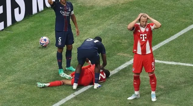 Shocking incident in the Bayern Munich-PSG match! Musiala's leg was broken.