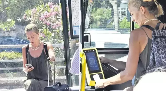 Bade İşçil went on vacation using public transportation.