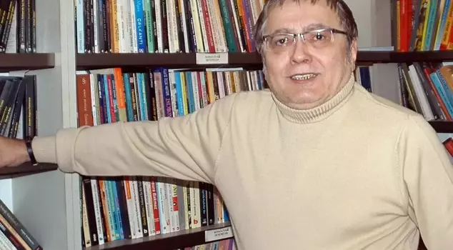 Journalist-writer Hikmet Çetinkaya has passed away.
