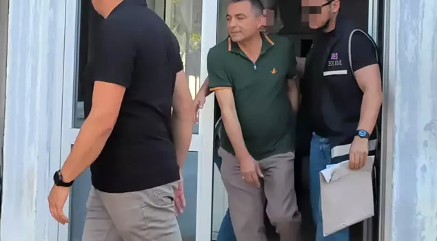 The Mayor of Manavgat, Niyazi Nefi Kara, has been suspended from duty.