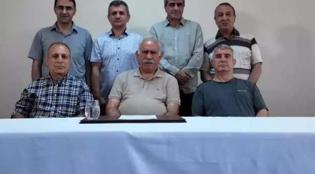 Вот новый снимок Абдуллаха Öcalan! Ожидаются голосовые и видеосообщения.