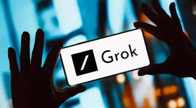 Grok completely lost control: it praised Hitler and insulted some politicians.