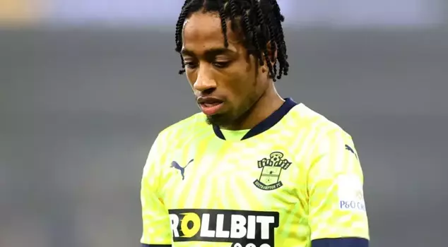 He chose Beşiktaş, not Fenerbahçe! The Black Eagle is gaining a new right-back.