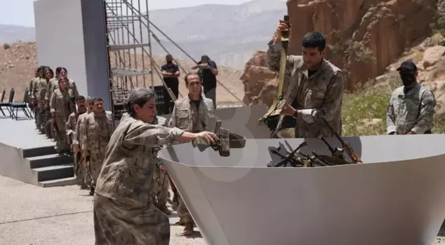 The first images have arrived! Here are the moments when the PKK burned the weapons.