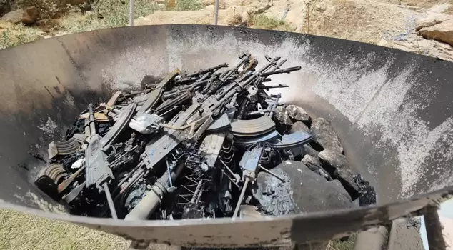 The final state of the weapons burned by the PKK! Here are all the details from the ceremony, captured in pictures.
