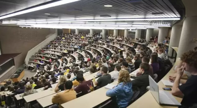 14 faculties and institutes were closed at 4 universities.