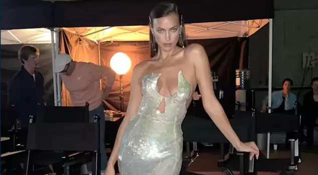 Irina Shayk's Istanbul visit! Her first stop was the Basilica Cistern.