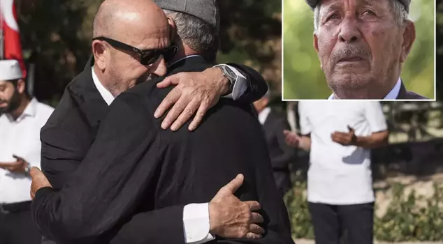 On July 15, he had given the historic order! Zekai Aksakallı visited the grave of Ömer Halisdemir.