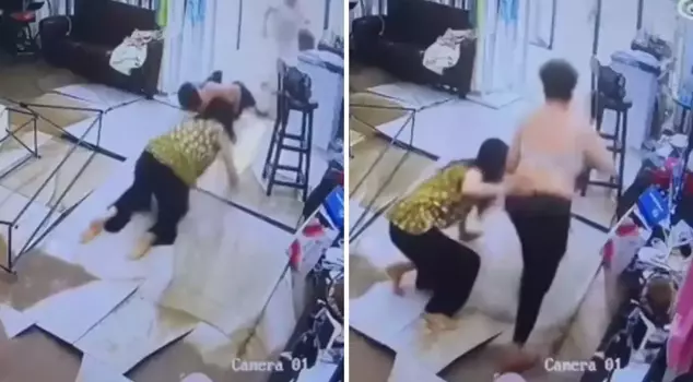 A water pipe burst in the clothing store, and customers fled in panic.