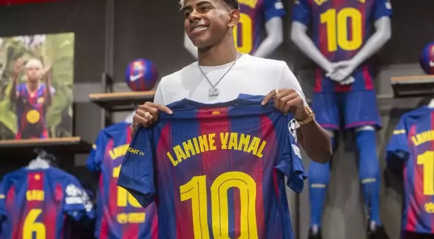 Barcelona's new number 10, Yamal, receives a record salary! A 10-fold increase has been made.