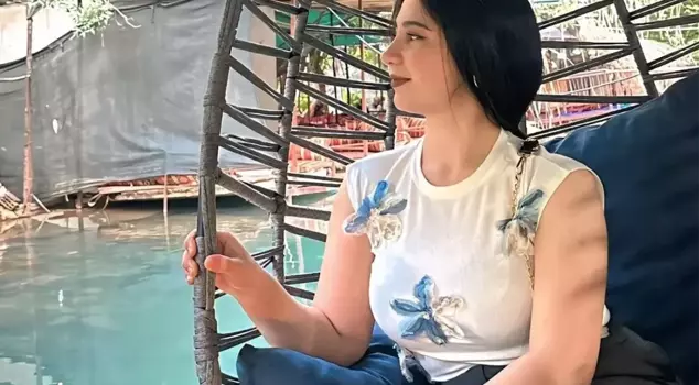 A woman returning from a celebration in Diyarbakır was killed in a shooting.