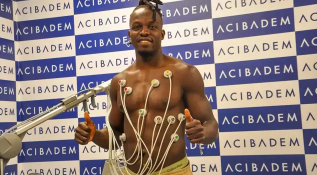 He was asking for an annual salary of 2.5 million euros, and Ali Sowe signed a 3-year contract.
