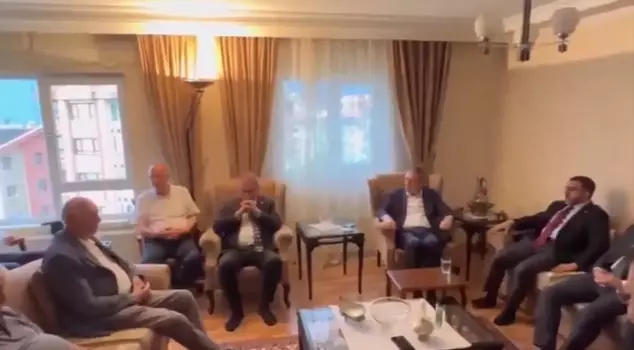At the condolence ceremony for the mother of the CHP deputy, a Kurdish prayer was recited.