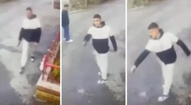 The friend who scratched his head at the hairdresser was shot with bullets.
