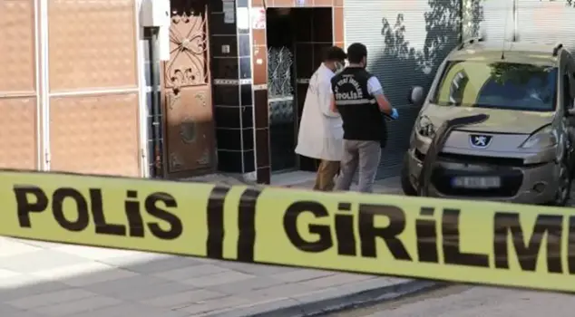 The forbidden love ended in blood! The married man who kidnapped the 20-year-old girl had both of his ears cut off.