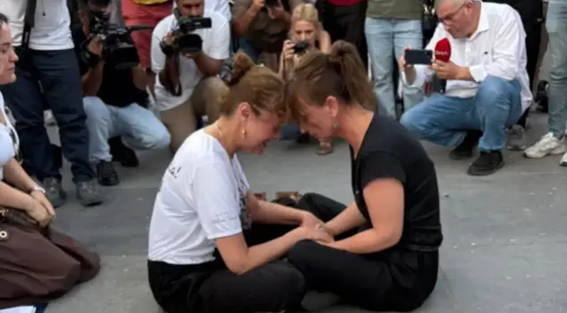 Mattia Ahmet Minguzzi's mother's sit-in: Even if it is postponed, I will not let it fall off the agenda.