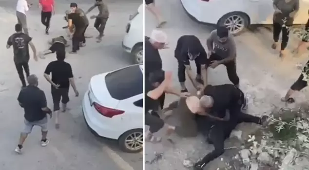 Stabbing attack on those trying to separate a fight: 1 dead, 3 injured.