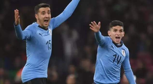 Bad news for Laziolu football player Vecino! His house was robbed while he was at camp.