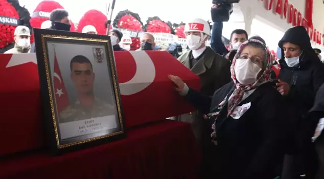An event that tugs at the heartstrings in Gaziantep: A martyr's mother was defrauded by her son.